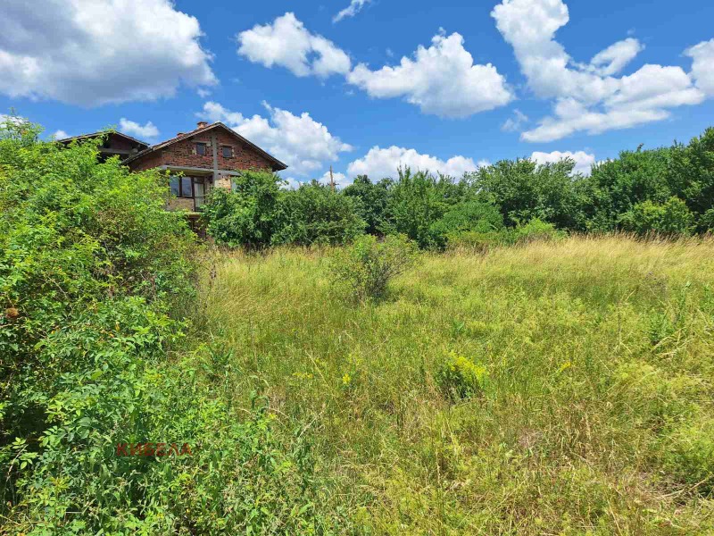 Продава ПАРЦЕЛ в област Перник, с. Кошарево - 720 кв.м / 37 000 € » 72 365.71 лв., КИБЕЛА
