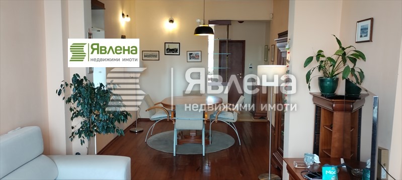 En venta  2 dormitorios Sofia , Tsentar , 90 metros cuadrados | 43911484