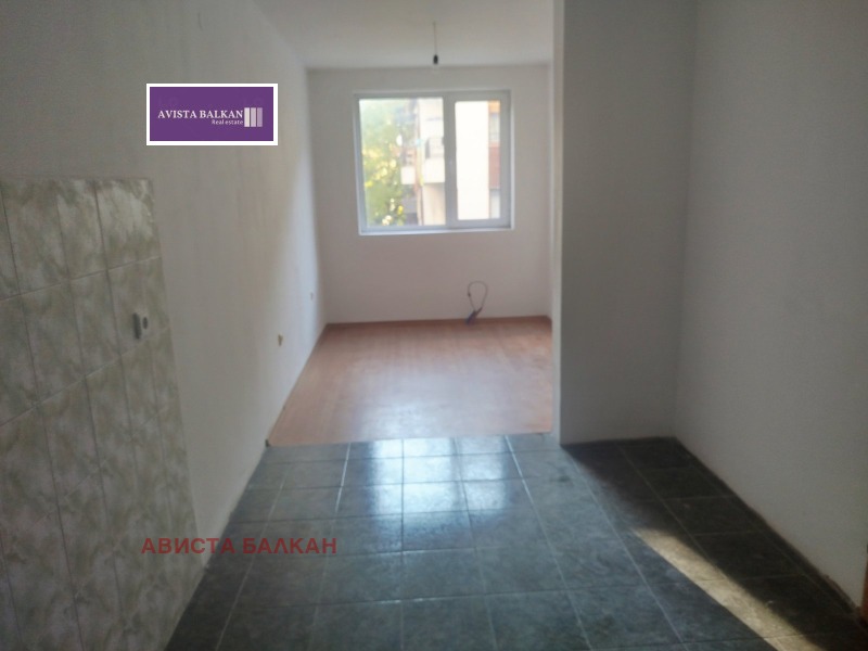 Продава 3-СТАЕН, гр. София, Белите брези, снимка 3 - Апартаменти - 52275533