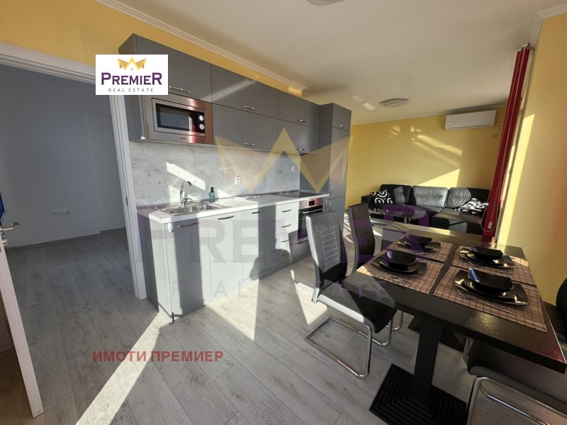 Продава 3-СТАЕН, гр. Бургас, Сарафово