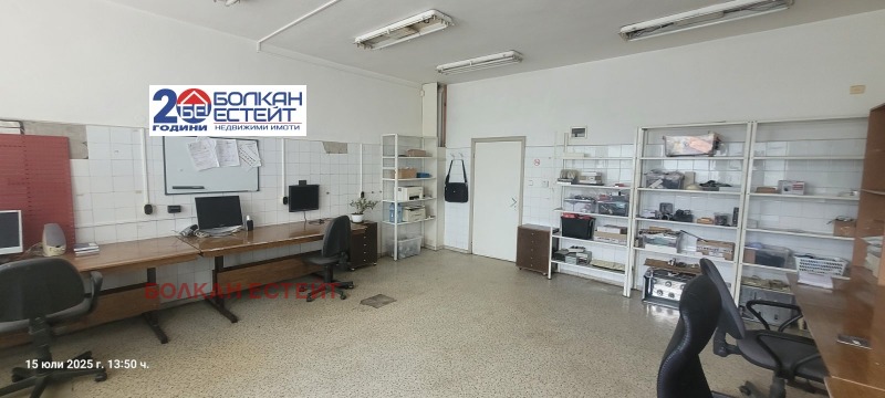 In vendita  Ufficio Veliko Tarnovo , Promishlena zona - Zapad , 300 mq | 51827198 - Immagine [5]