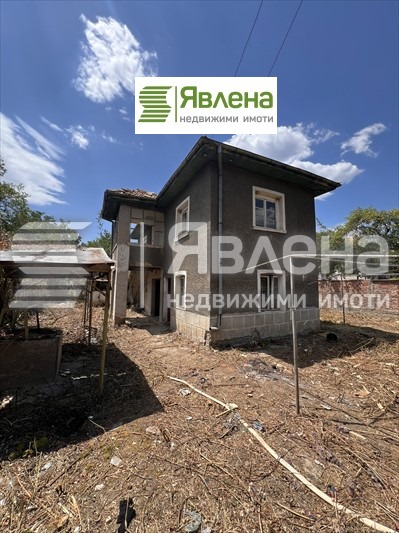 Продава КЪЩА, с. Шишковци, област Кюстендил, снимка 2 - Къщи - 52998060