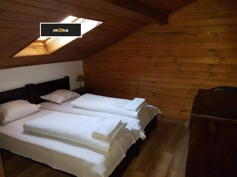 Продава КЪЩА, гр. Априлци, област Ловеч, снимка 10 - Къщи - 53121937