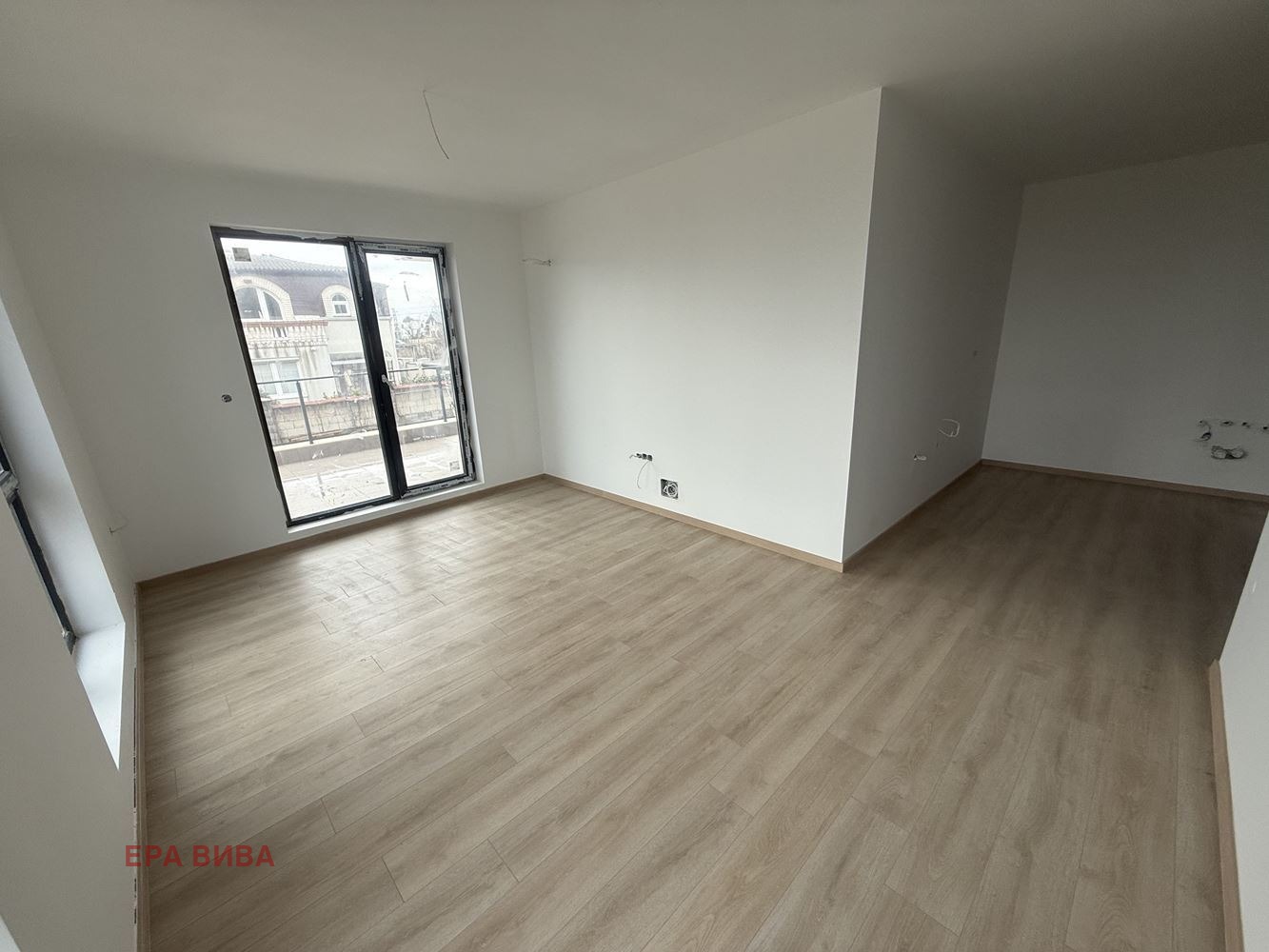Продава 3-СТАЕН, гр. Варна, м-т Долна Трака, снимка 3 - Апартаменти - 55103690