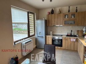 σπίτι Αβρεν, περιοχή Βάρνα 3