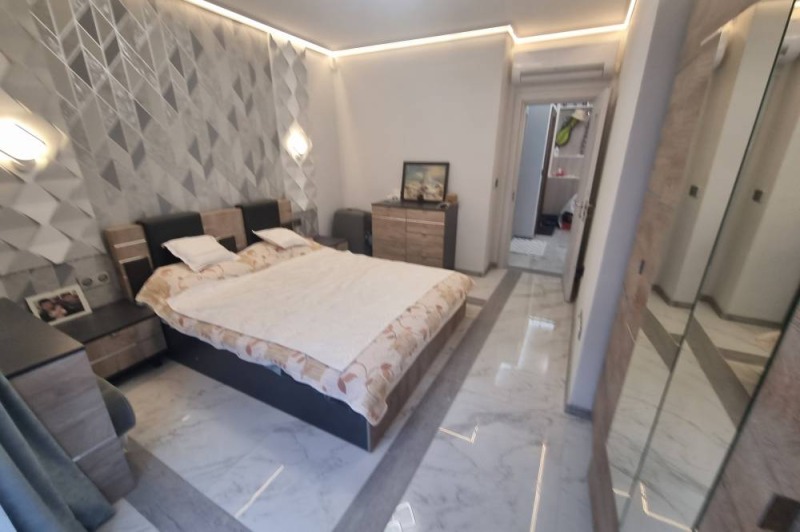 Till salu  1 sovrum Sofia , Pantjarevo , 66 kvm | 37741342 - bild [3]