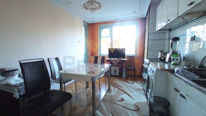 Zu verkaufen  3 Schlafzimmer Warna , Awtogara , 120 qm | 98074715 - Bild [2]
