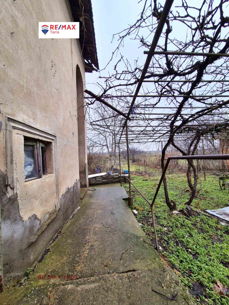 Продава КЪЩА, с. Брест, област Плевен, снимка 5 - Къщи - 53294996