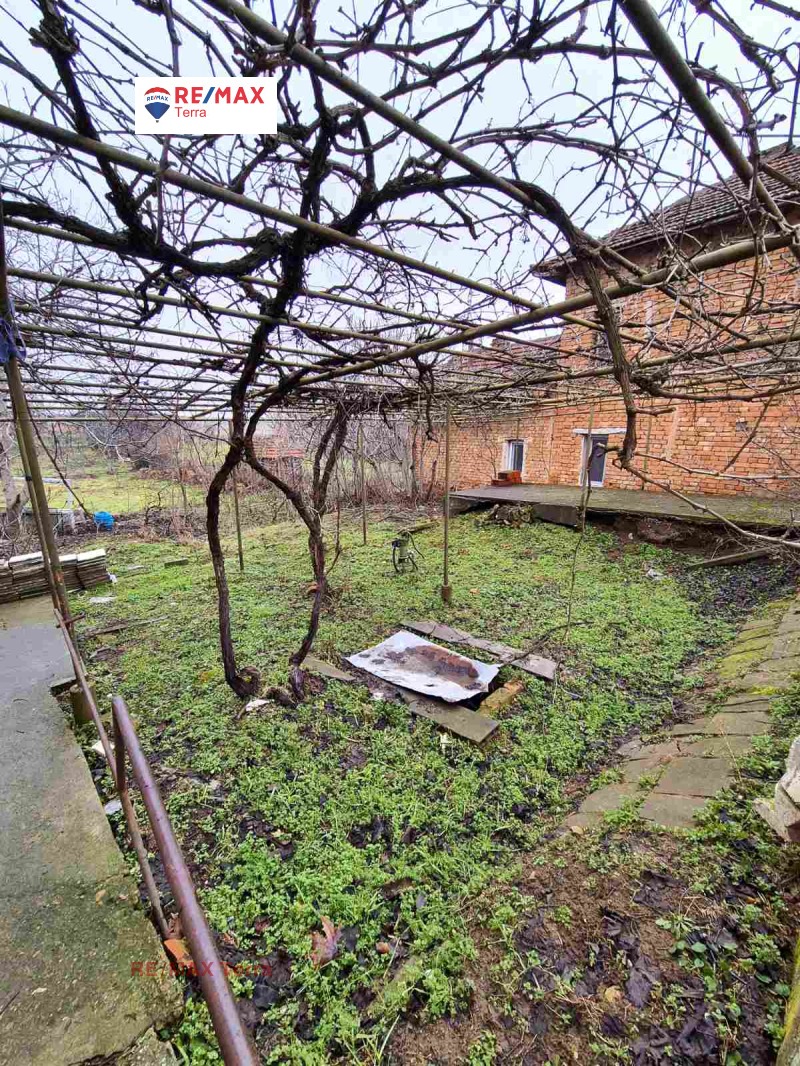 Продава КЪЩА, с. Брест, област Плевен, снимка 4 - Къщи - 53294996