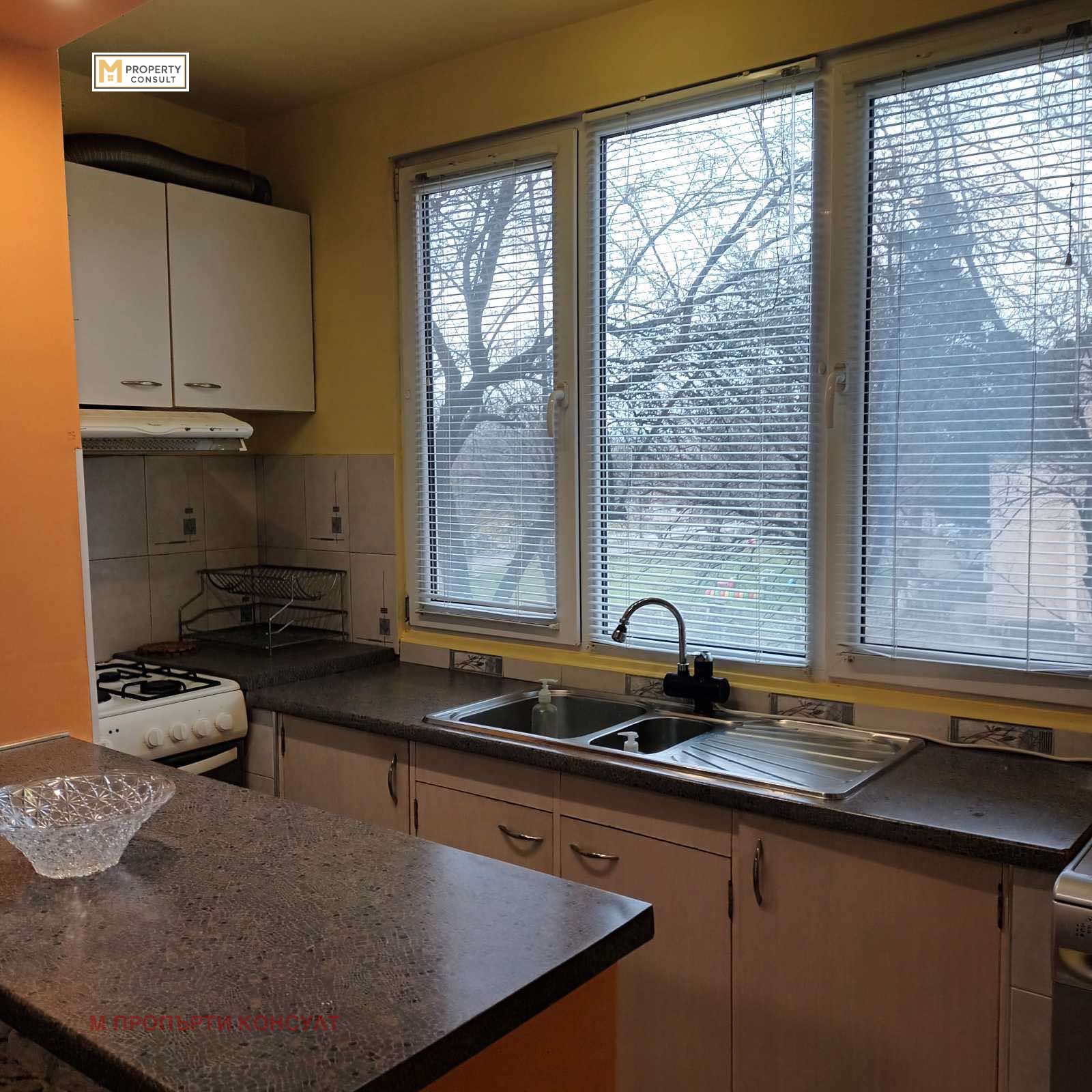 Продава 2-СТАЕН, гр. Плевен, Сторгозия