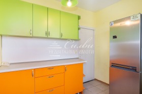 2-стаен град Шумен, Тракия