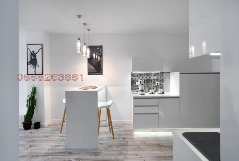 Na sprzedaż  1 sypialnia Plowdiw , Centar , 69 mkw | 49039560 - obraz [5]