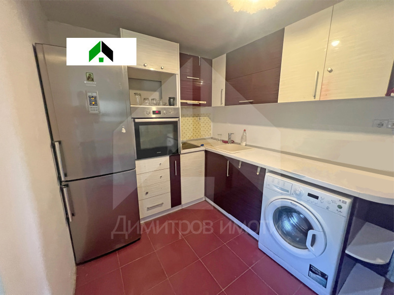 Продава  Етаж от къща област Шумен , гр. Нови пазар , 61 кв.м | 51851559