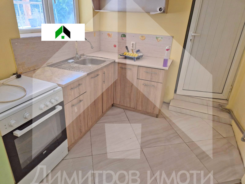 Продава  Етаж от къща област Шумен , гр. Нови пазар , 61 кв.м | 51851559 - изображение [13]
