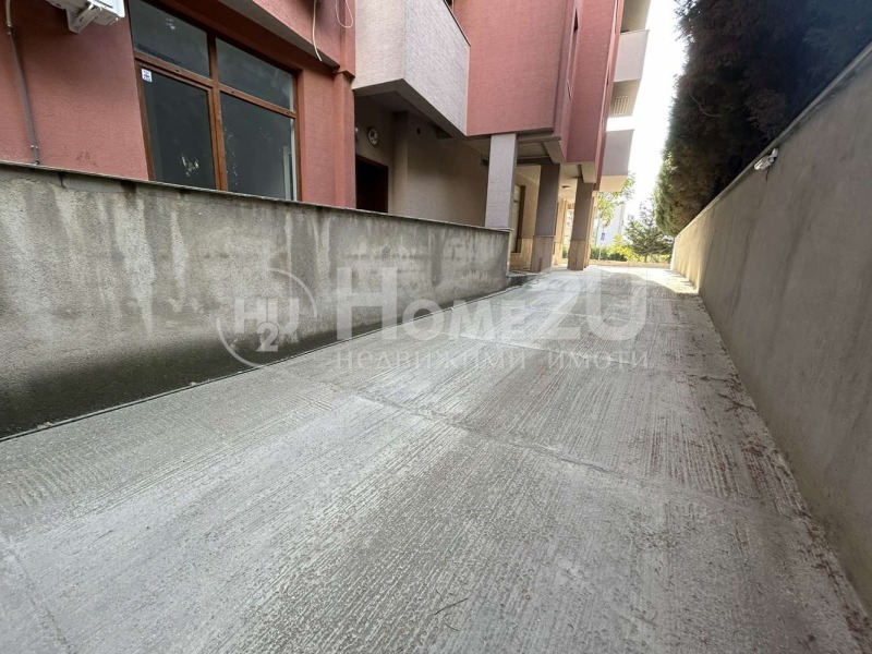 Na sprzedaż  Garaż Warna , Lewski 1 , 20 mkw | 46048007 - obraz [2]