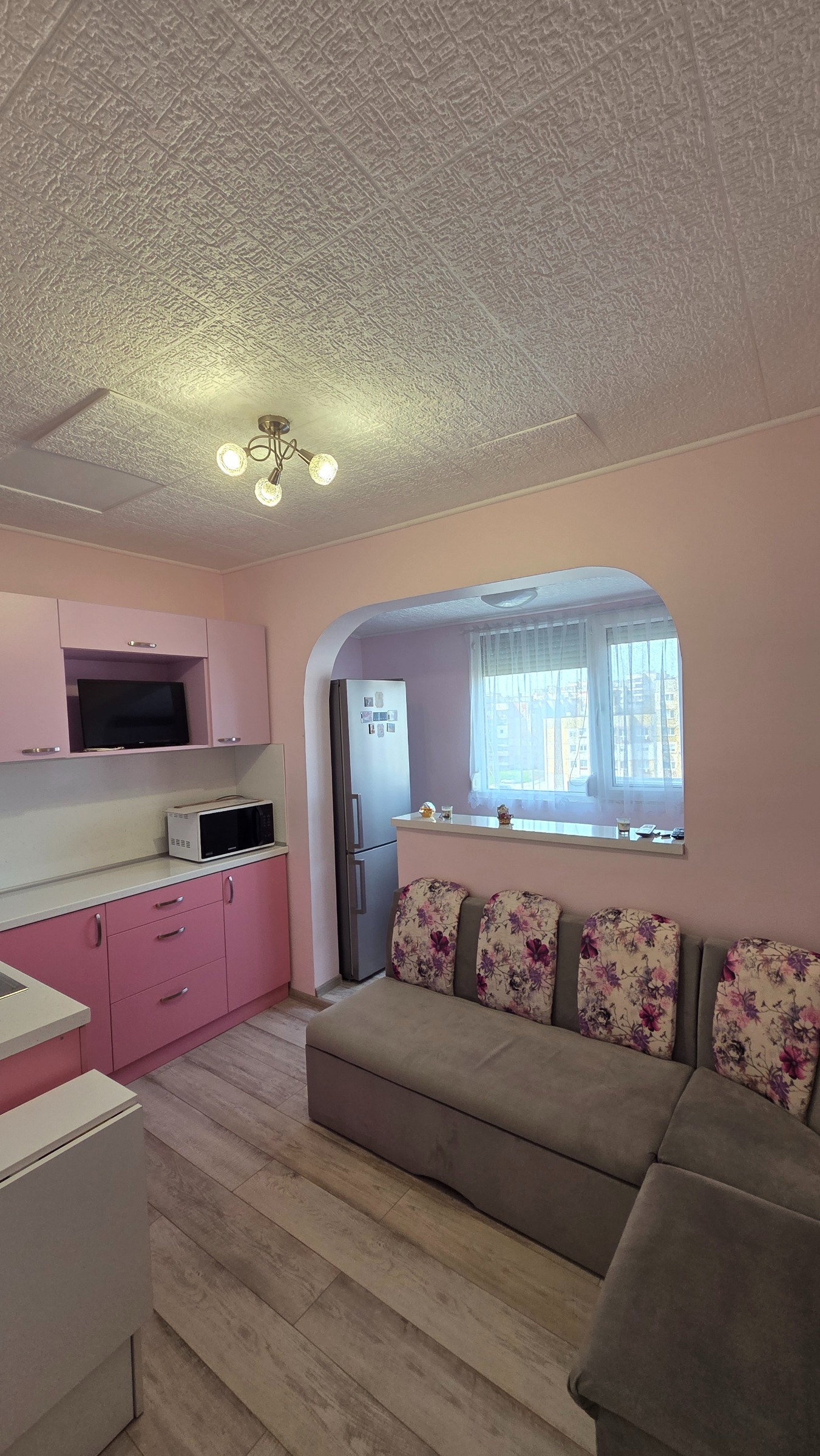 Продава 2-СТАЕН, гр. Добрич, Балик, снимка 3 - Апартаменти - 54578036