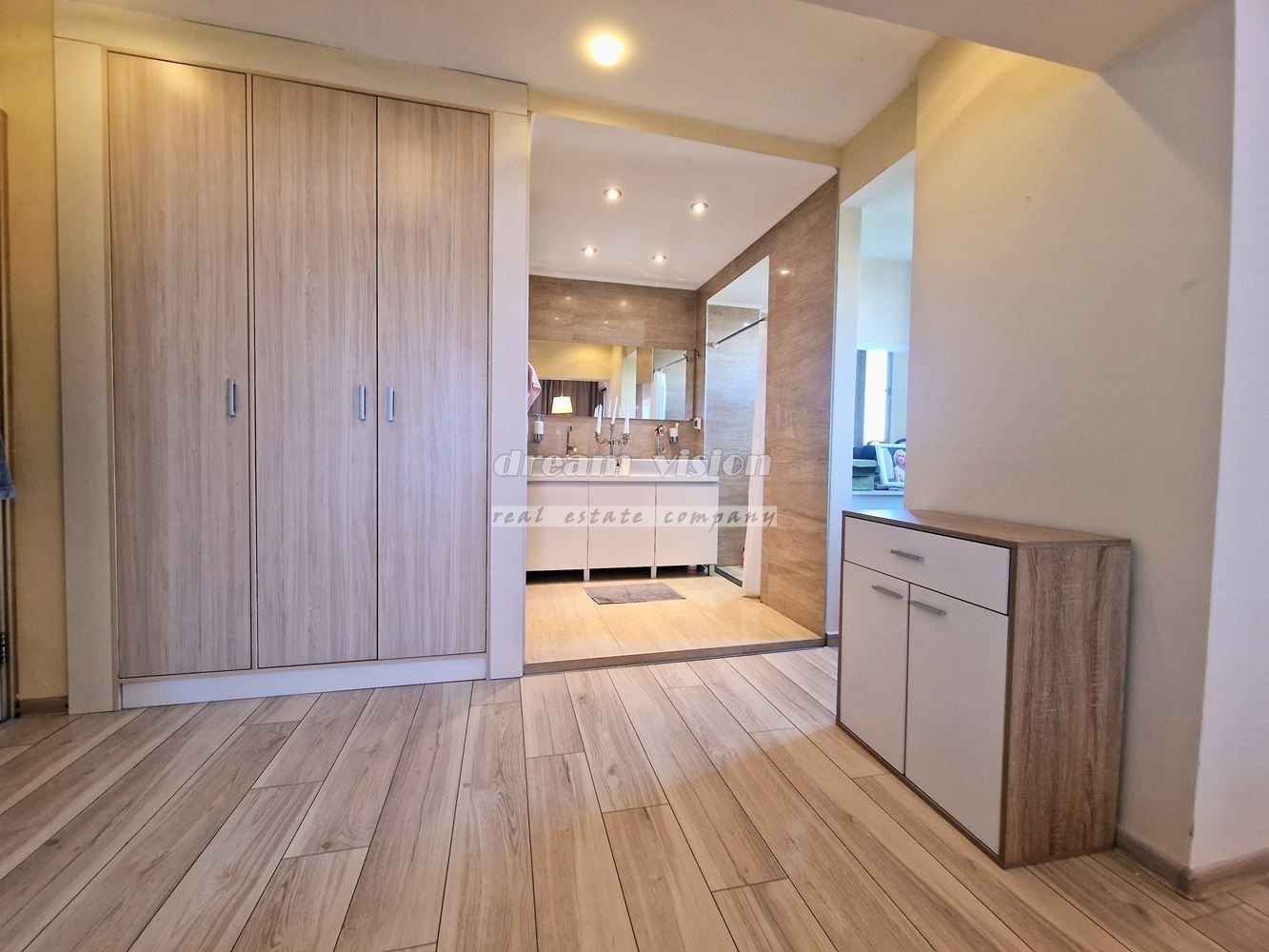 Продава 3-СТАЕН, гр. София, Яворов, снимка 13 - Апартаменти - 56066304