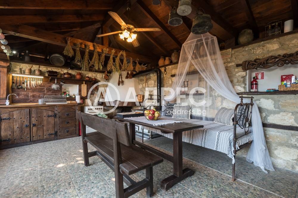 Продава КЪЩА, с. Пчелник, област Варна, снимка 16 - Къщи - 54501416