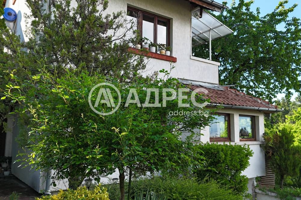 Продава КЪЩА, гр. София, Горна баня