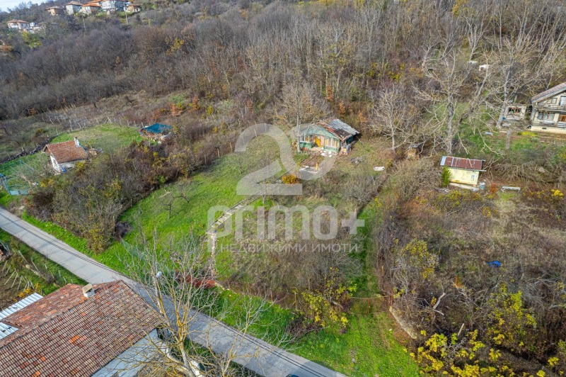 Продава ПАРЦЕЛ в област Велико Търново, с. Малки чифлик - 600 кв.м / 39 000 € » 76 277.37 лв., ПРИМО+ВЕЛИКО ТЪРНОВО