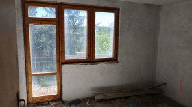 Hus Selishten dol, region Pernik 5