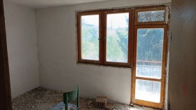 Hus Selishten dol, region Pernik 6