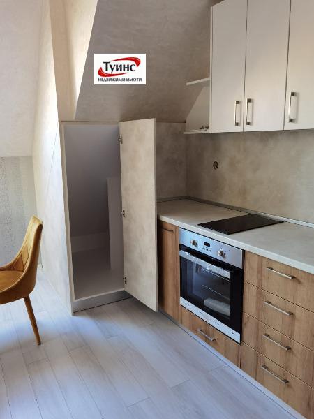 Продава 3-СТАЕН, гр. Пловдив, Младежки Хълм, снимка 3 - Апартаменти - 54060570