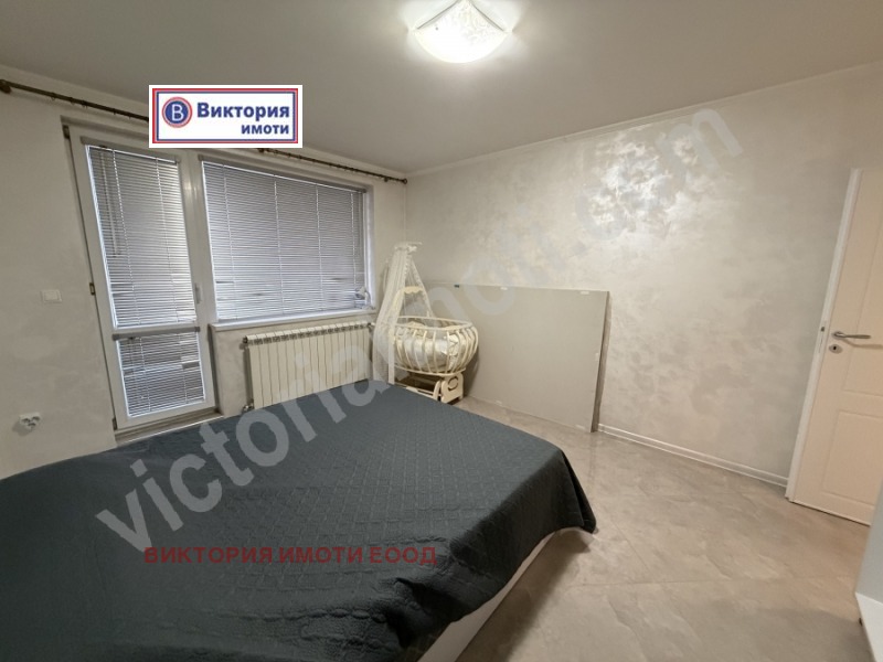 Продава 3-СТАЕН, гр. Велико Търново, Център, снимка 4 - Апартаменти - 52812757