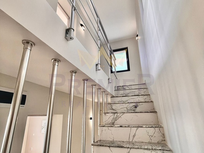 Продава КЪЩА, гр. Балчик, област Добрич, снимка 6 - Къщи - 53198973