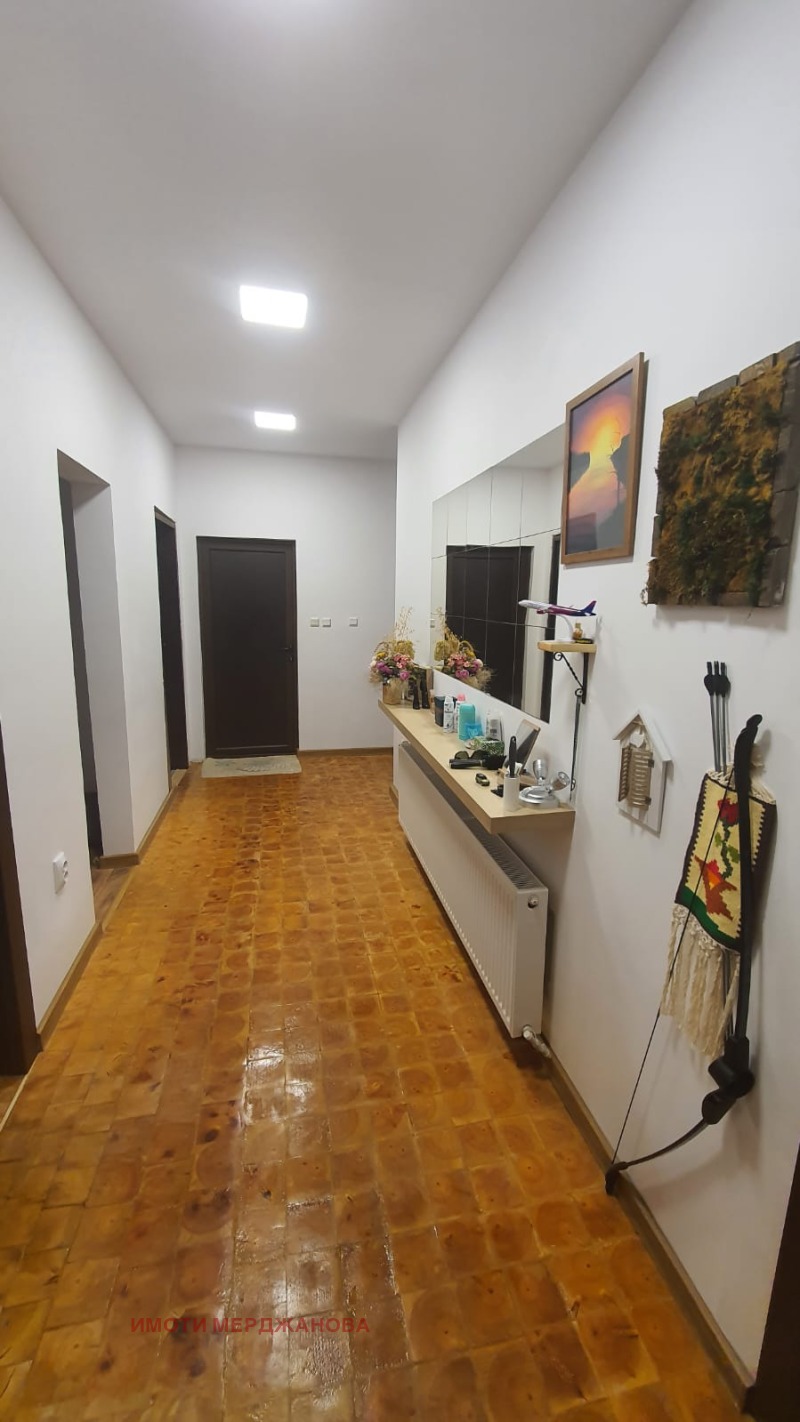 Продава КЪЩА, с. Средно село, област Варна, снимка 9 - Къщи - 53271383