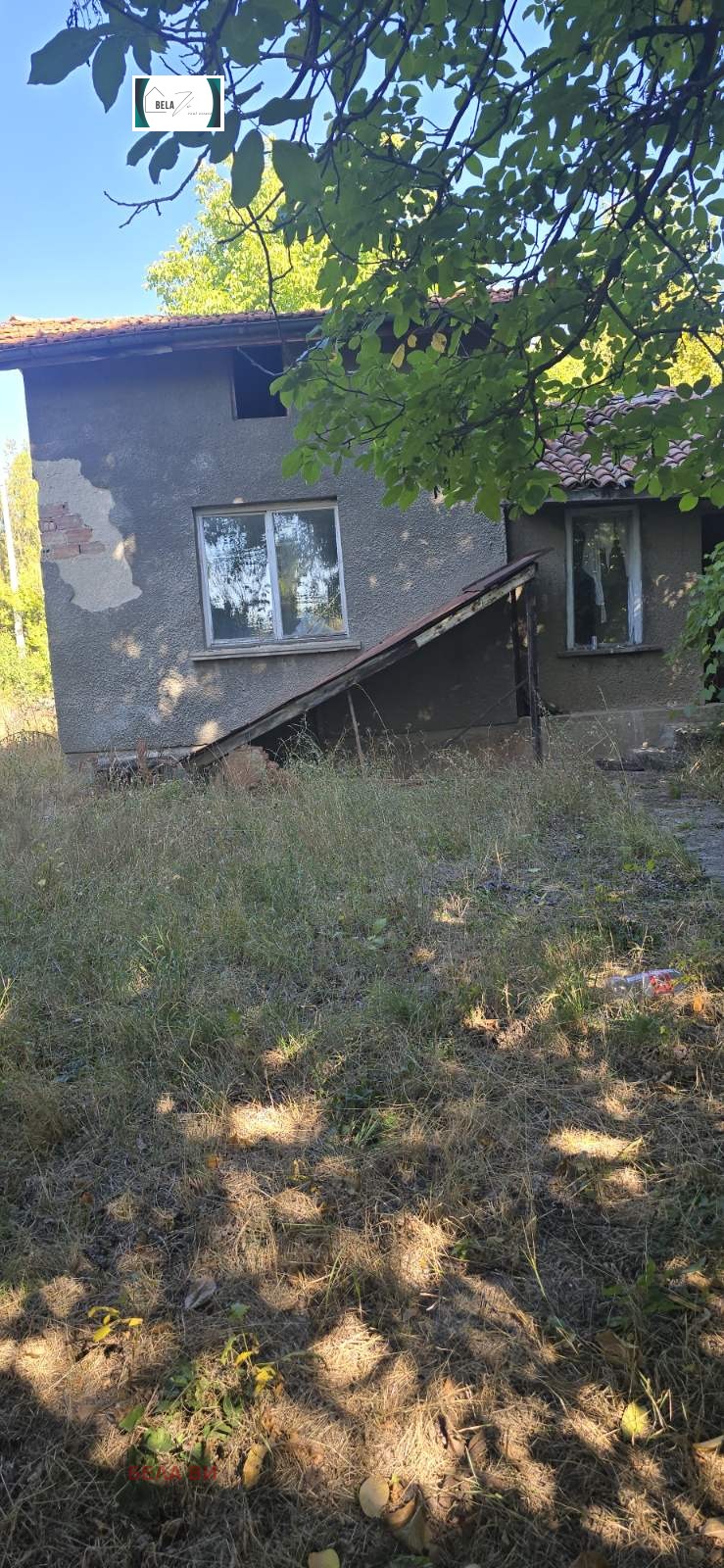 Продава КЪЩА, с. Червена могила, област Перник, снимка 2 - Къщи - 56362190