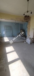 Продава  4-стаен град Варна , Център , 130 кв.м | 76855694 - изображение [2]