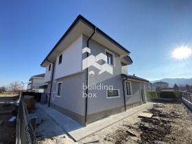 Ev Parvenec, bölge Filibe 6