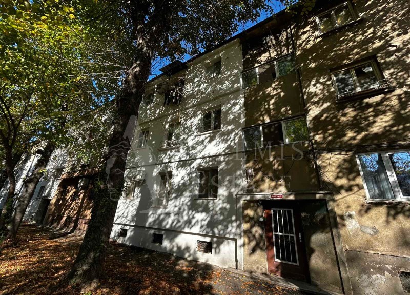 Продава 2-СТАЕН, град София, Красна поляна 1 • 85000 € / 166245.55 лв. • 75542305 1