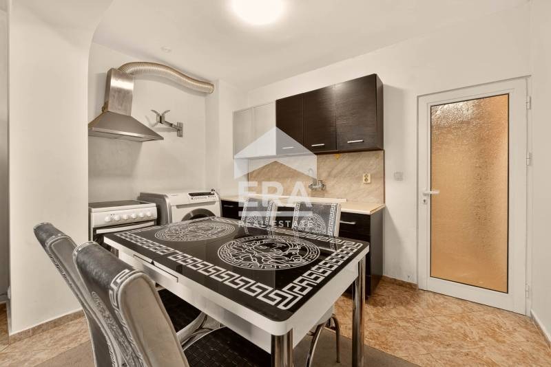 Продава 2-СТАЕН, гр. Варна, Лятно кино Тракия, снимка 8 - Апартаменти - 52374388