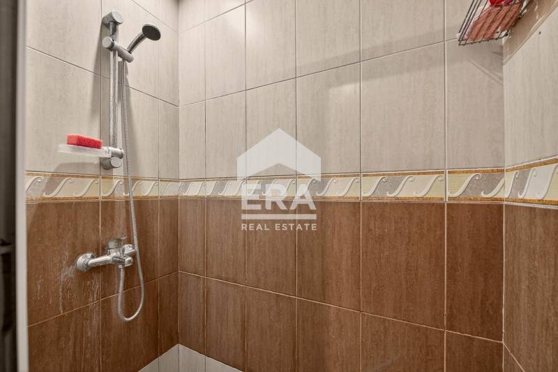 Продава 2-СТАЕН, гр. Варна, Лятно кино Тракия, снимка 13 - Апартаменти - 52374388