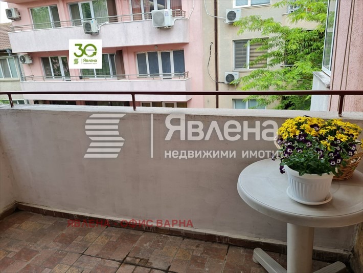 Продава 3-СТАЕН, гр. Варна, Лятно кино Тракия