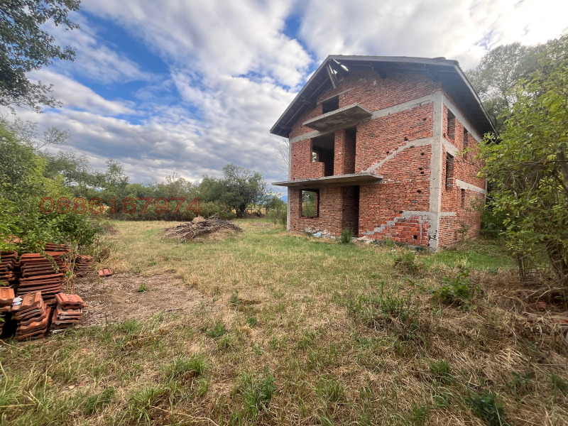 Продава КЪЩА, с. Злокучене, област София област, снимка 5 - Къщи - 52919431