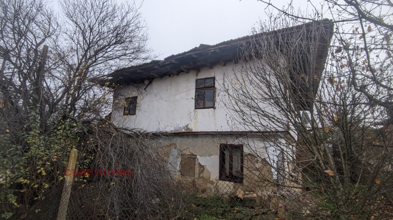 Продава КЪЩА, с. Джулюница, област Велико Търново, снимка 3 - Къщи - 52824556