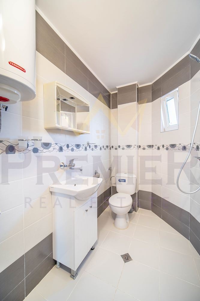 Продава КЪЩА, гр. Бяла, област Варна, снимка 5 - Къщи - 53767450