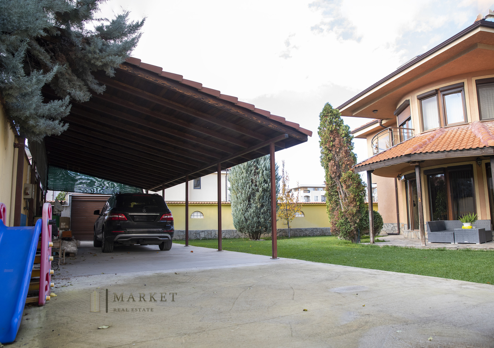 Продава КЪЩА, гр. Пловдив, Остромила, снимка 4 - Къщи - 54647635