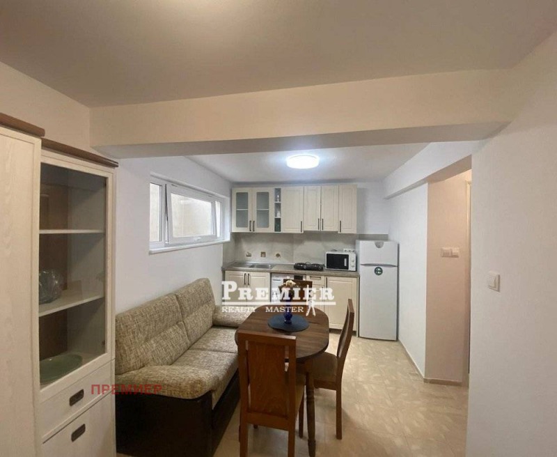 Продава 2-СТАЕН в област Бургас, гр. Свети Влас - 53 кв.м / 93 000 € » 181 892.19 лв., ПРЕМИЕР