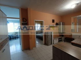 1 camera da letto Krasna poliana 1, Sofia