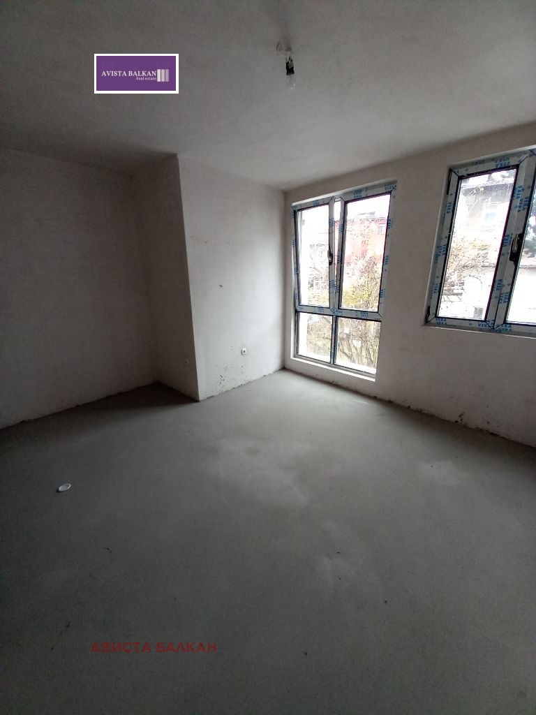 Te koop  1 slaapkamer Sofia , Tsentar , 85 m² | 62571789 - afbeelding [5]