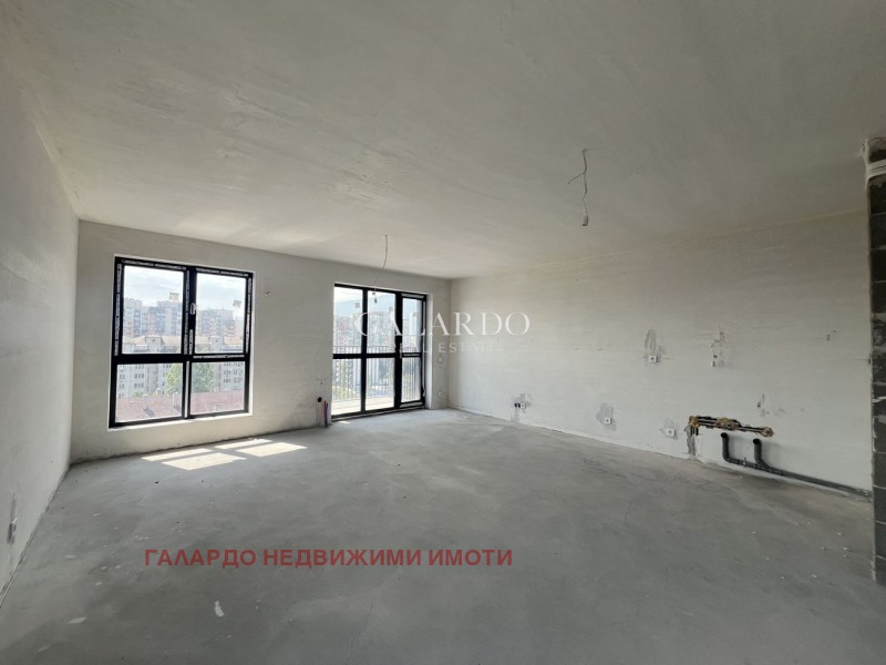 À venda  2 quartos Sofia , Krasno selo , 151 m² | 97788659 - imagem [3]
