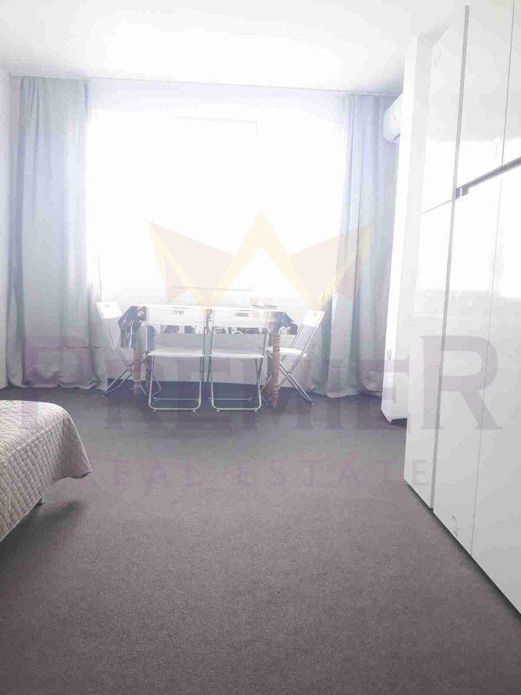 Продава 4-СТАЕН, гр. Варна, Център, снимка 6 - Апартаменти - 54910196