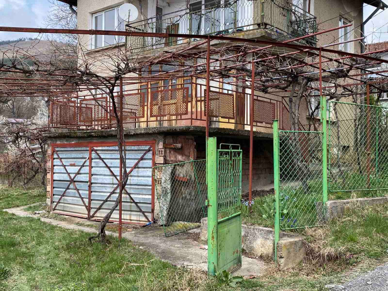 Продава КЪЩА, с. Владо Тричков, област София област, снимка 3 - Къщи - 40344633