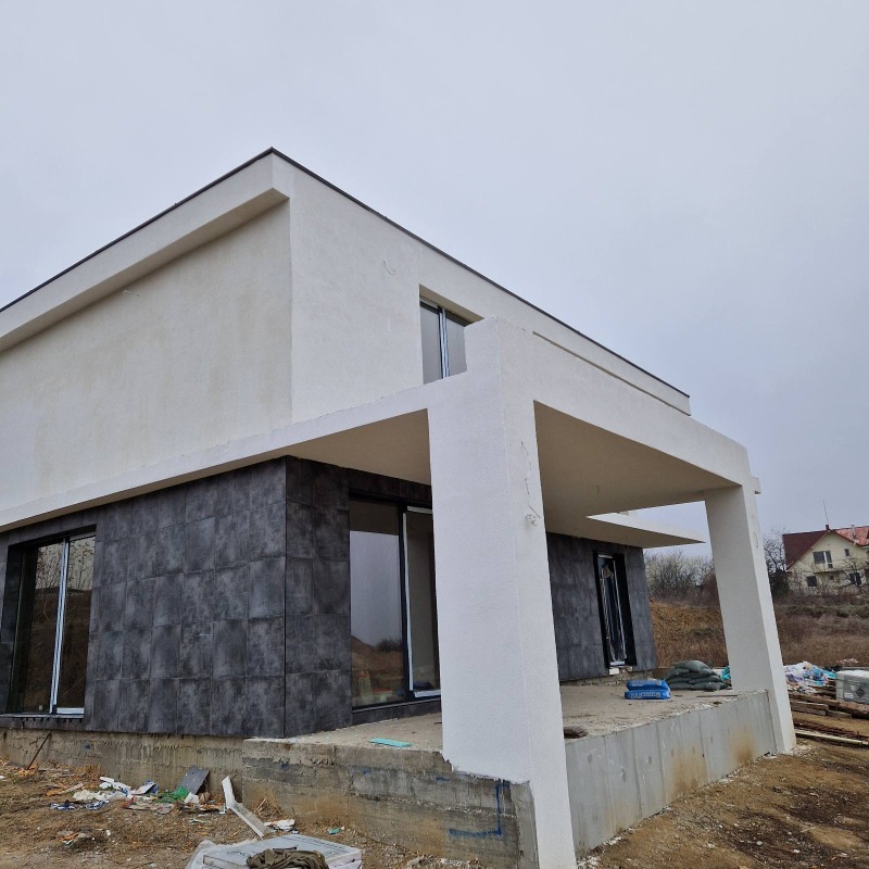 Продава  Къща, област Пловдив, с. Марково •  229 000 EUR • ID 71777422 — holmes.bg - [1] 
