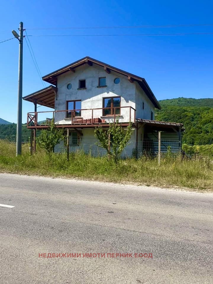 Zu verkaufen  Haus region Pernik , Tran , 200 qm | 49423513 - Bild [2]