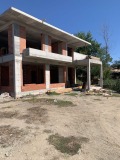 Продава КЪЩА, област Пловдив, с. Оризари • 300000 € • 41534646 — Holmes.bg